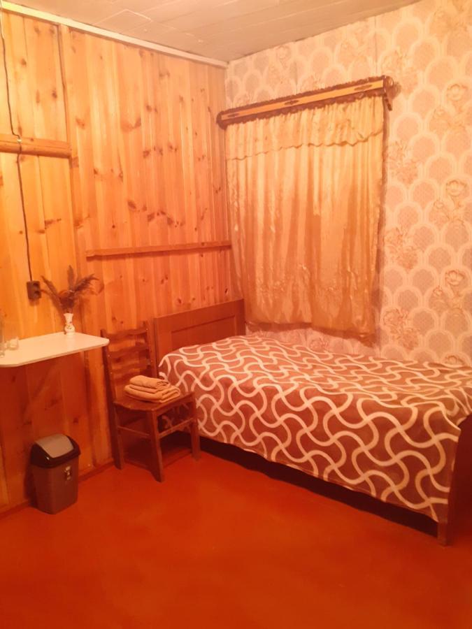 Hotel Family Bachi Adishi Екстер'єр фото
